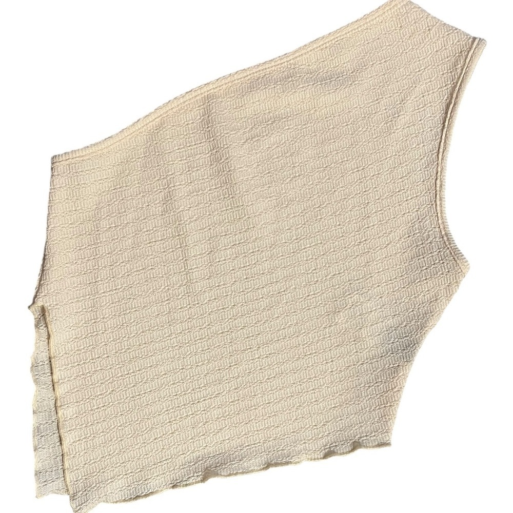 SHEIN Beige One-Shoulder Textured Crop Top – Size Small